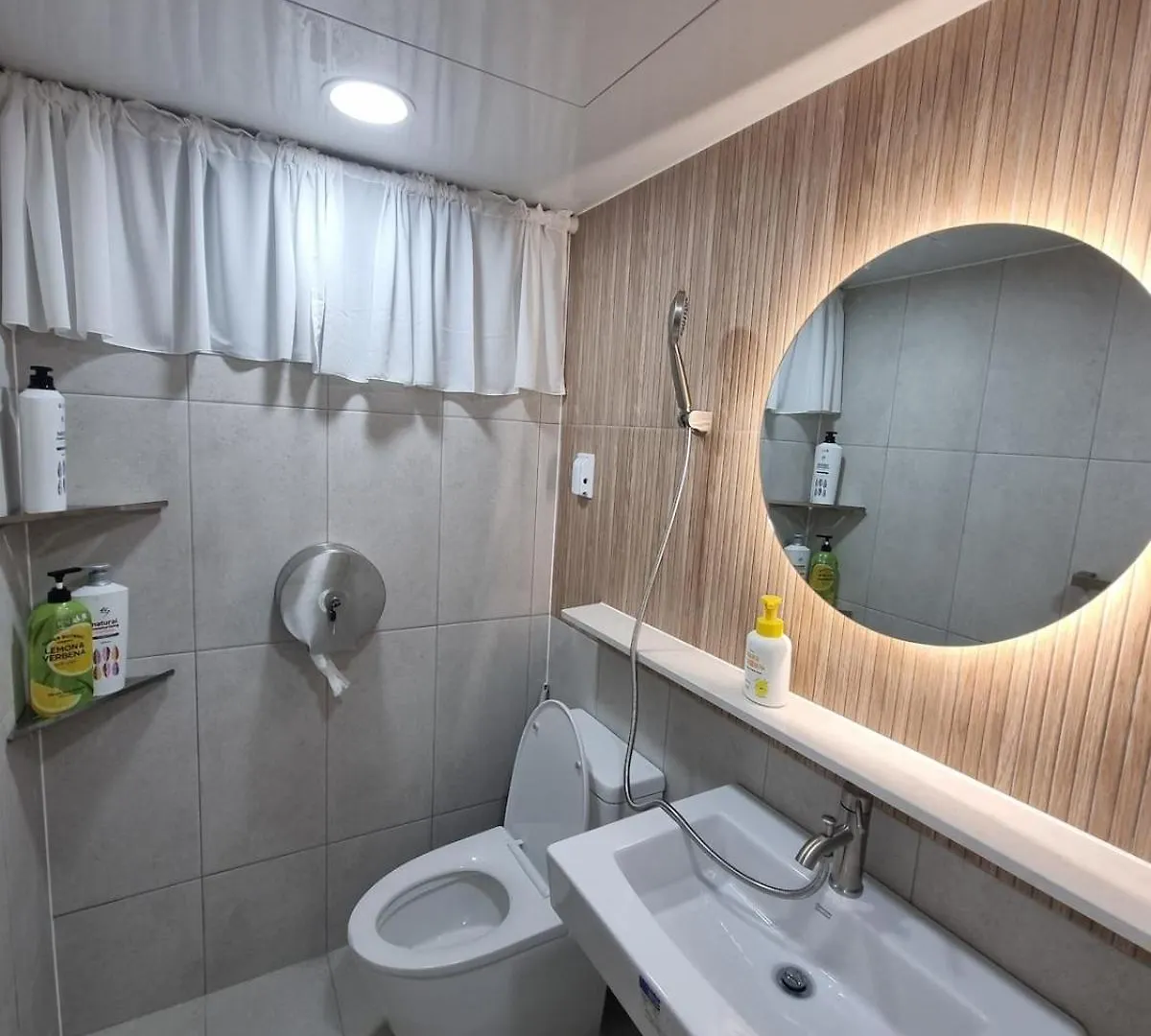 Villa Hongdae Street 41 Station 4Min 3Br Seul Corea del Sud